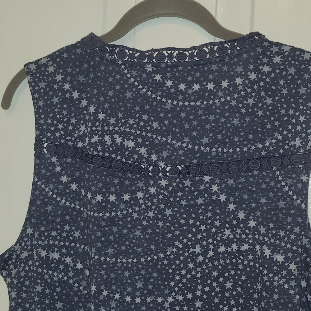 Lucky Brand Sleeveless Star-Print Tank Top - Blue - Picture 7 of 10